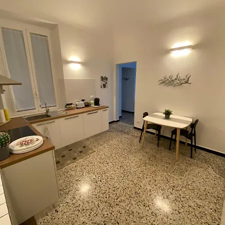 Albatros Apartment *